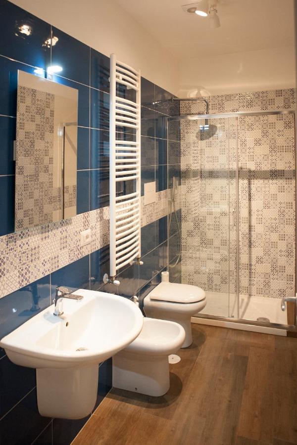 B&B Peter Pan Salerno Dış mekan fotoğraf