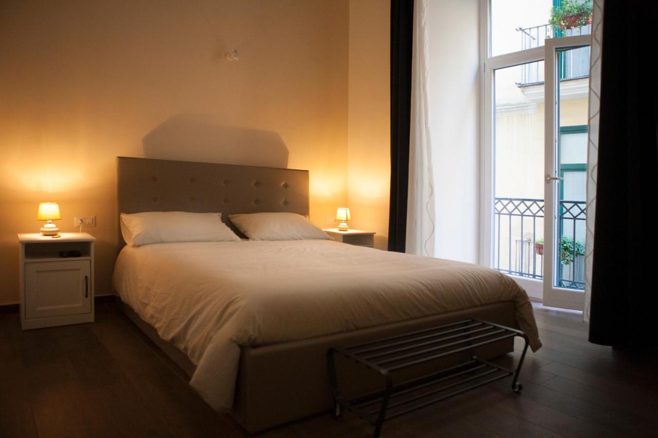 B&B Peter Pan Salerno Dış mekan fotoğraf