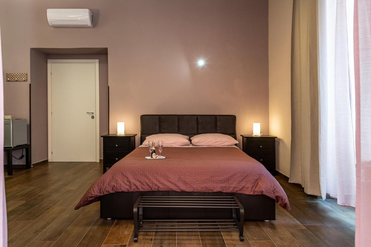 B&B Peter Pan Salerno Dış mekan fotoğraf